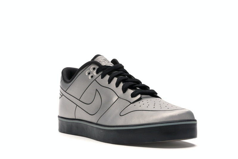 Nike Dunk Low 6.0 SE Delorean DMC-12