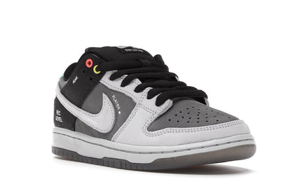 Nike SB Dunk Low VX1000
