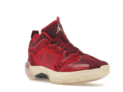 Jordan 37 Low Lift Up (Women's)