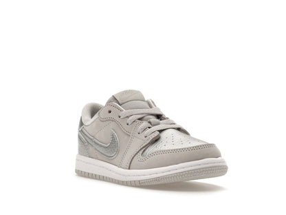 Jordan 1 Low OG Metallic Silver (TD)