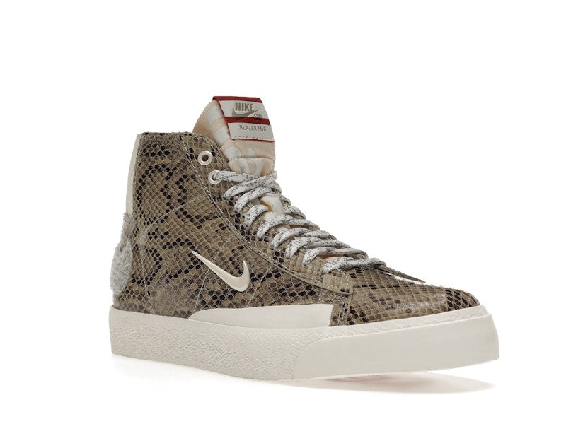 Nike SB Blazer Mid Soulland FRI.day 03