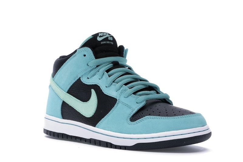 Nike SB Dunk Mid Sea Crystal