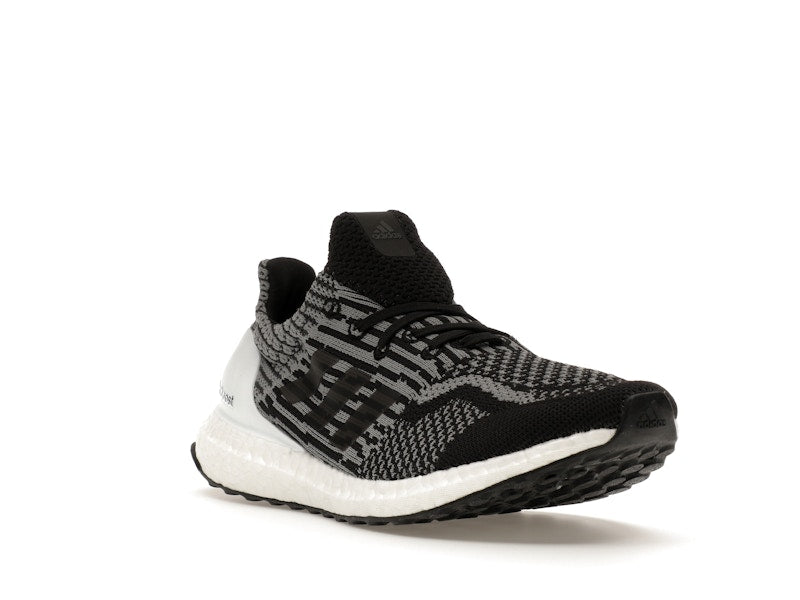 adidas Ultra Boost 5.0 Uncaged DNA Oreo