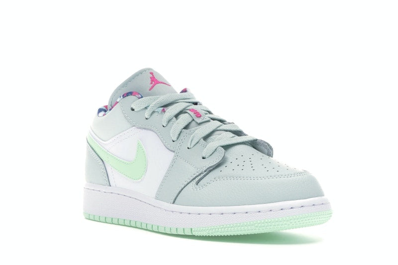 Jordan 1 Low Barely Grey Frosted Spruce (GS)
