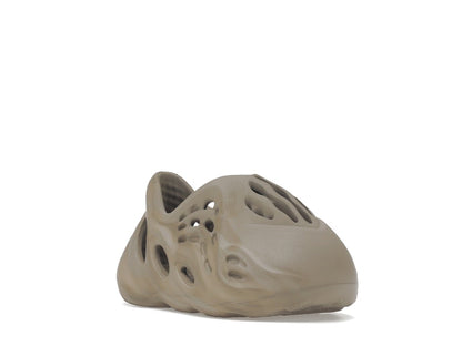 adidas Yeezy Foam RNNR Stone Sage (Infants)