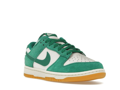 Nike Dunk Low SE Malachite