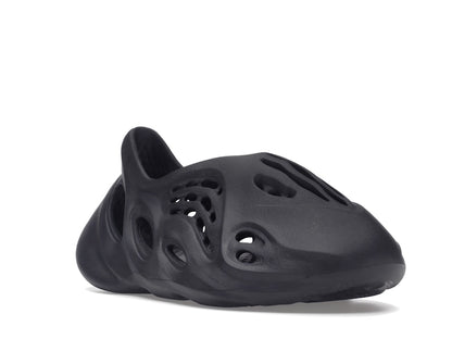 adidas Yeezy Foam RNR Onyx
