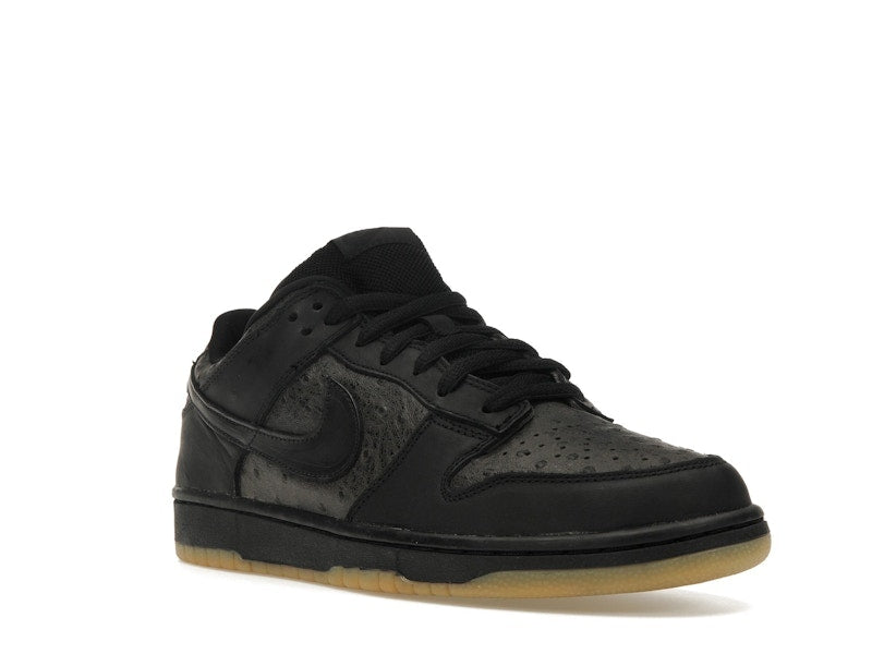 Nike SB Dunk Low Ostrich