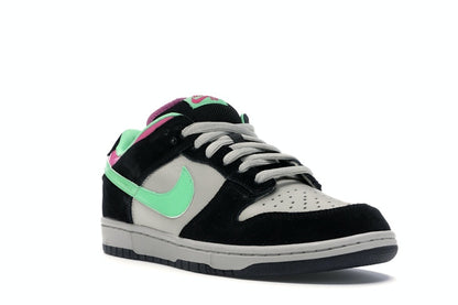 Nike SB Dunk Low Magnet Light Poison Green