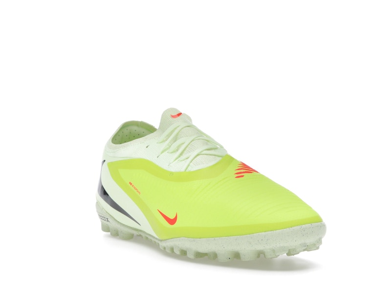Nike Phantom 6 Low Pro TF Max Voltage Pack