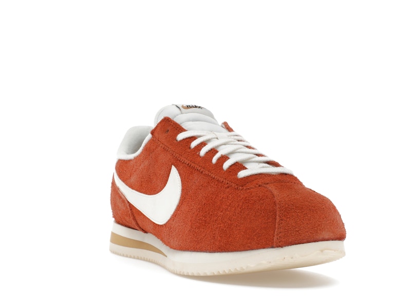 Nike Cortez SE Suede Dark Russet Flax Muslin Sail