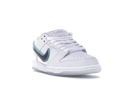Nike SB Dunk Low Diamond Supply Co. White Diamond