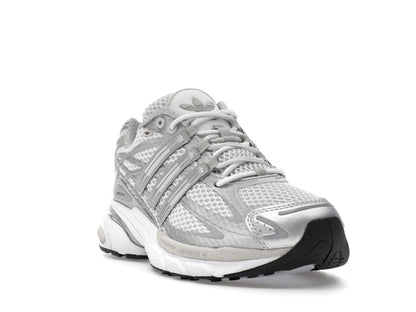 adidas Adistar Cushion Sporty & Rich Grey