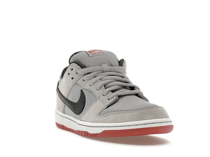 Nike SB Dunk Low Anthracite Light Redwood
