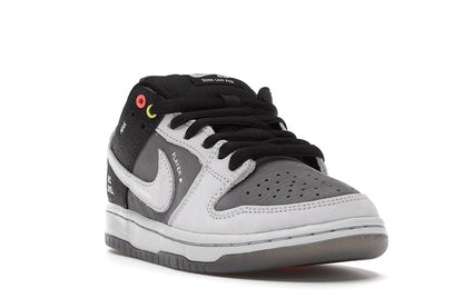 Nike SB Dunk Low VX1000