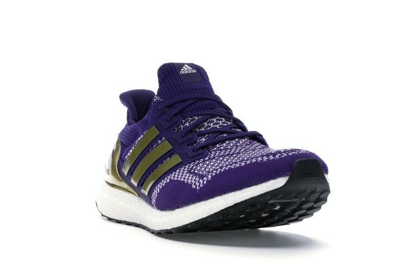 adidas Ultra Boost Washington Huskies