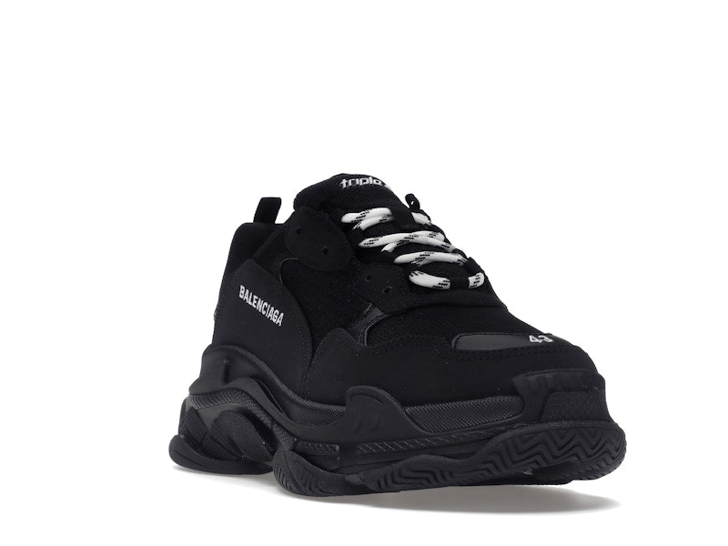 Balenciaga Triple S Black (2021)