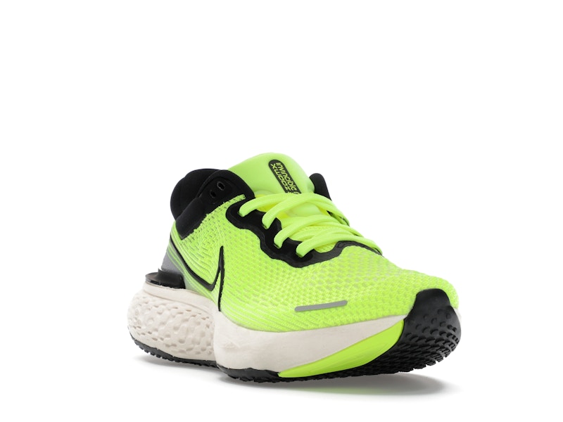 Nike ZoomX Invincible Run Flyknit Volt