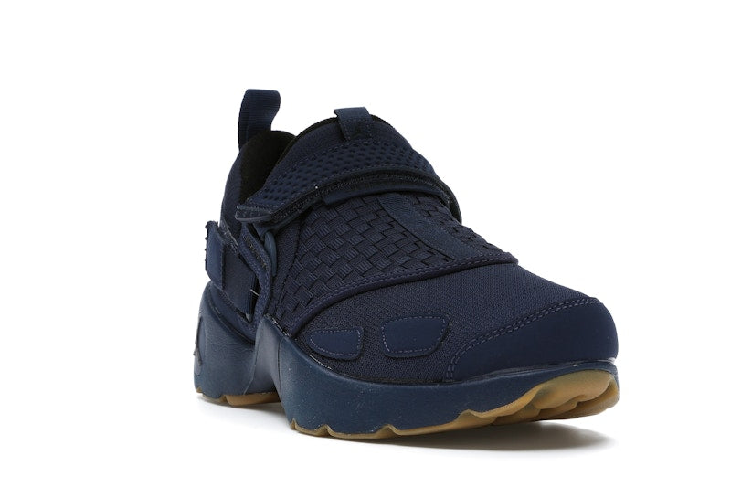 Jordan Trunner LX Navy Gum
