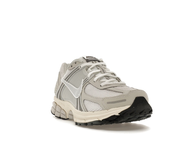 Nike Zoom Vomero 5 Platinum Tint
