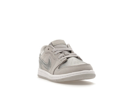 Jordan 1 Low OG Metallic Silver (TD)