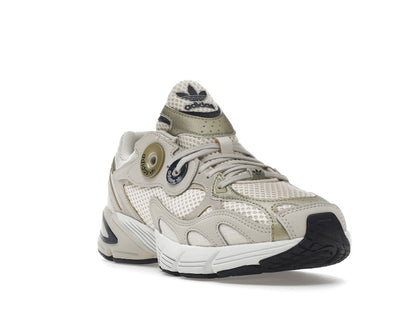 adidas Astir Bliss Light Gold Metallic (Women's)