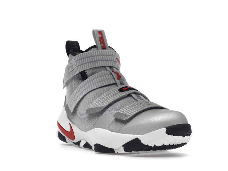 Nike LeBron Zoom Soldier 11 Silver Bullet