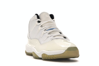 Jordan 11 Retro Columbia (2001)