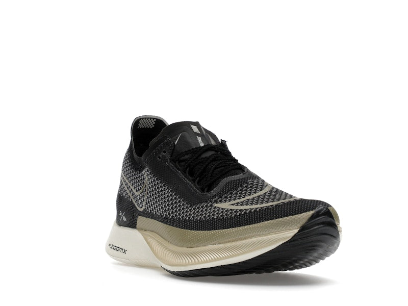 Nike Streakfly Black Metallic Gold Grain