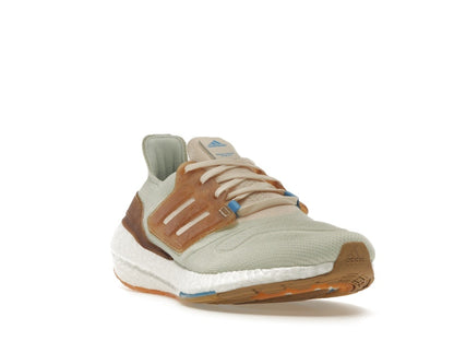 adidas Ultra Boost 22 Made with Nature Linen Green