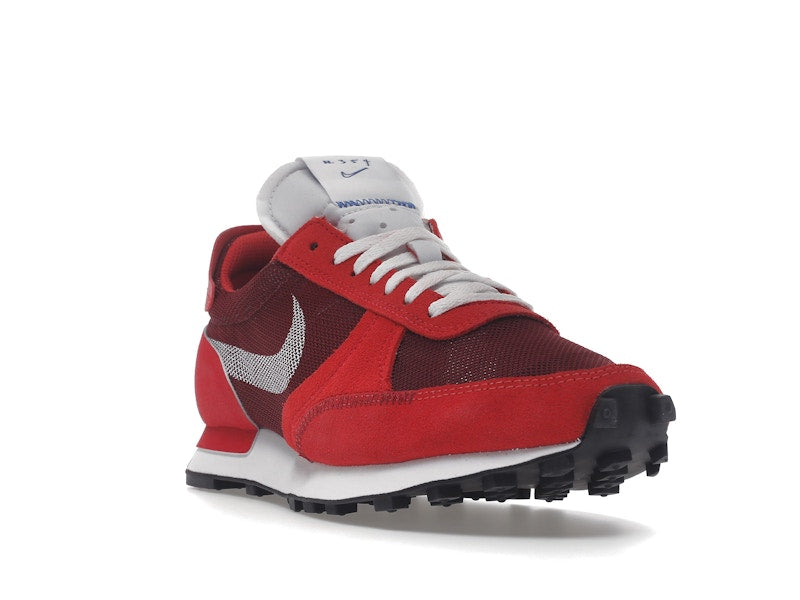Nike Daybreak Type Team Red