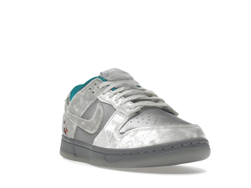 Nike Dunk Low Ice (Women's)