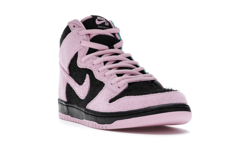 Nike SB Dunk High Invert Celtics