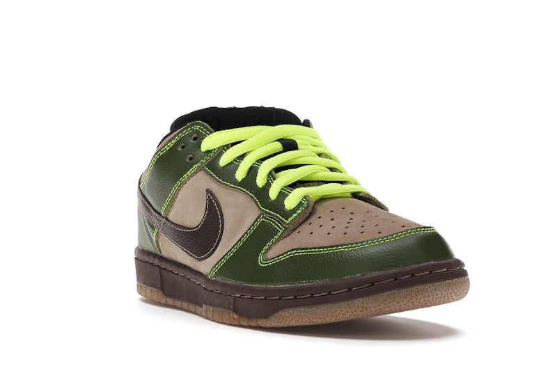 Nike SB Dunk Low Jedi
