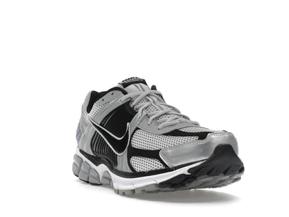 Nike Zoom Vomero 5 Metallic Silver Black