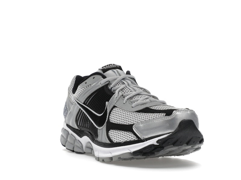 Nike Zoom Vomero 5 Metallic Silver Black