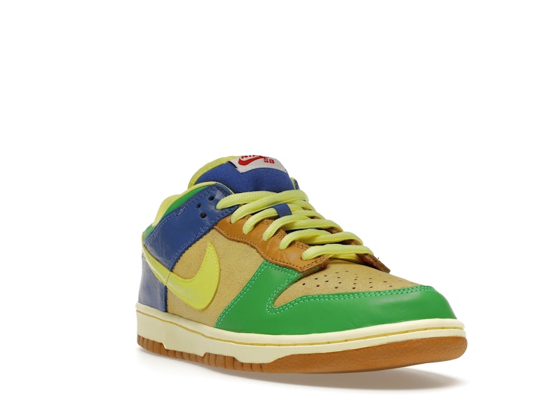 Nike SB Dunk Low Brooklyn Projects