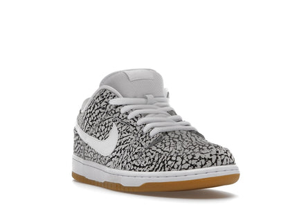 Nike SB Dunk Low Road