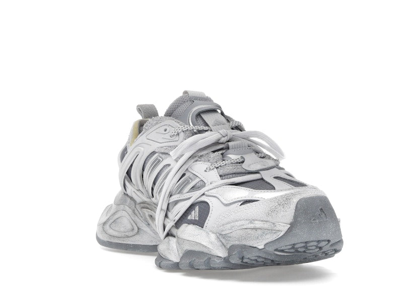 adidas XLG Runner Deluxe Gray