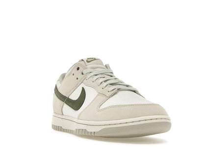 Nike Dunk Low Leaf Veins