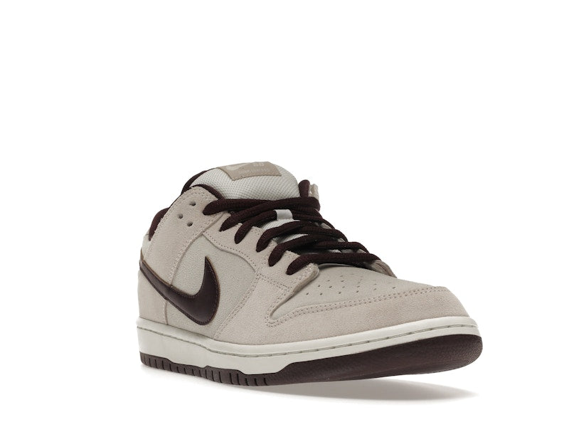 Nike SB Dunk Low Desert Sand Mahogany