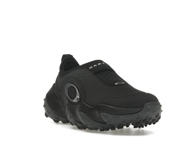 Oakley Edge Icon Slip On Black