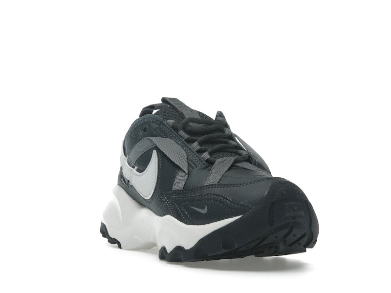 Nike TC 7900 Anthracite Platinum Tint Smoke Grey Metallic Platinum (Women's)