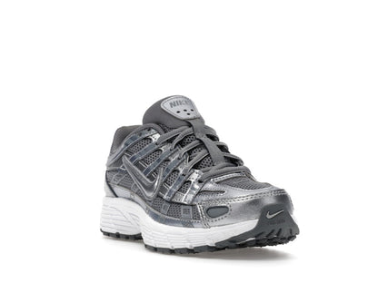 Nike P-6000 Metalic Cool Grey (GS)