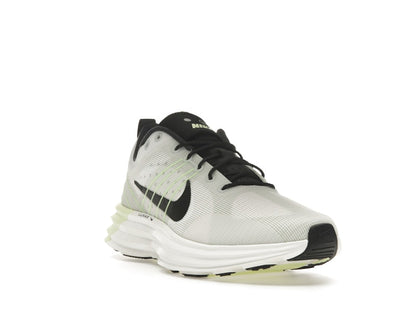 Nike Lunar Roam Barely Volt