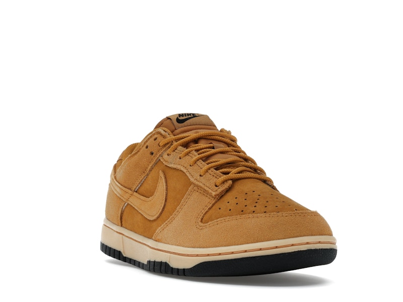 Nike Dunk Low Wheat