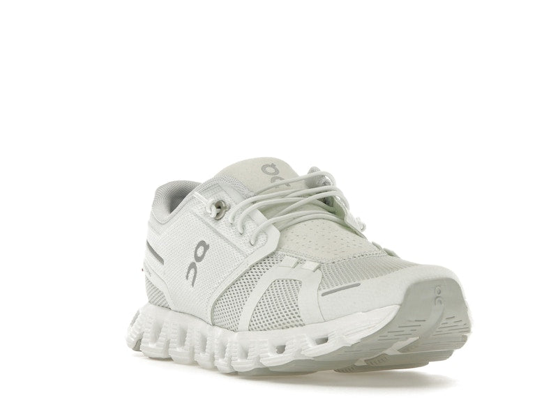On Running Cloud 5 Ice White (Women's)