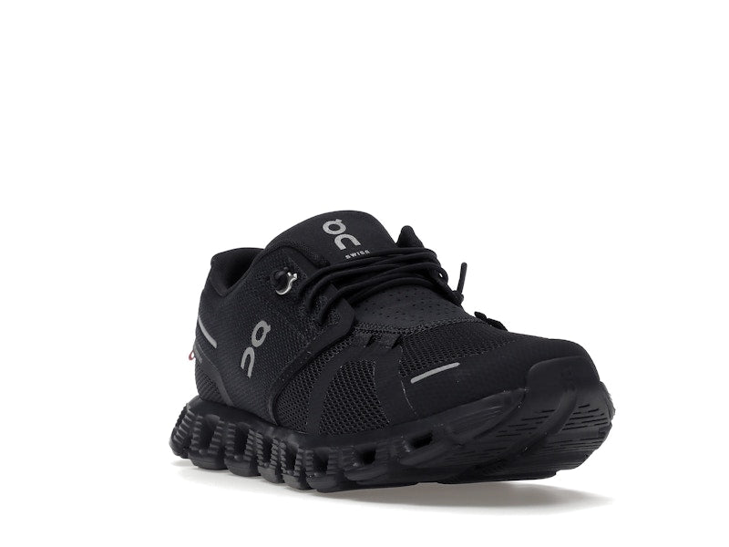 On Running Cloud 5 All Black (Women's)