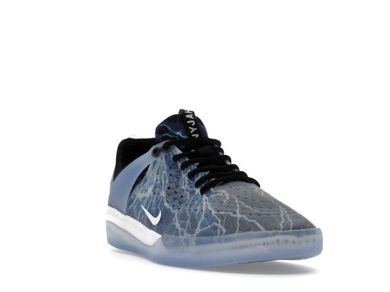 Nike SB Zoom Nyjah 3 Trouble at Home
