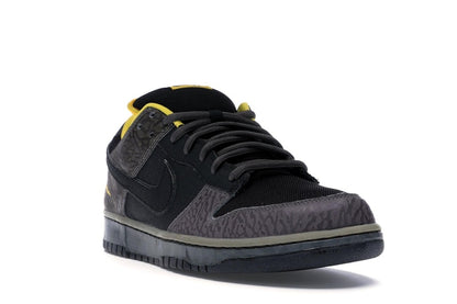 Nike SB Dunk Low Yellow Curb